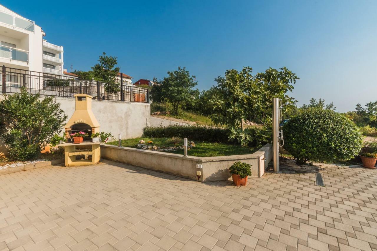 Apartman Klara Цриквеница Экстерьер фото