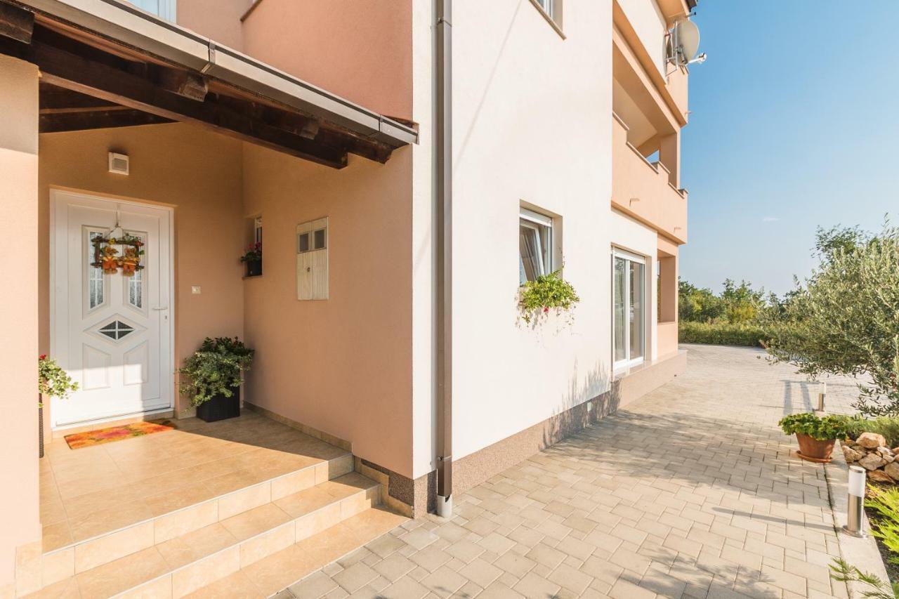 Apartman Klara Цриквеница Экстерьер фото